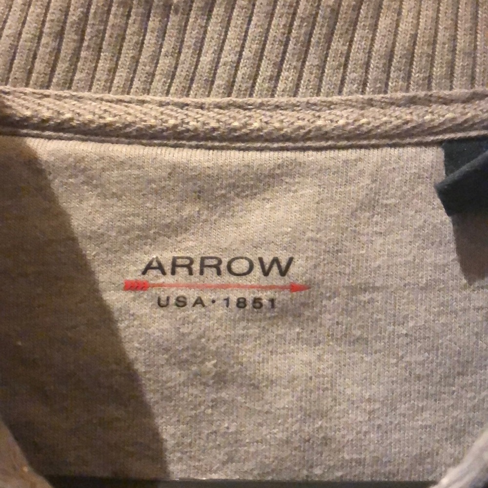 Arrow pullover - Picture 3 of 3